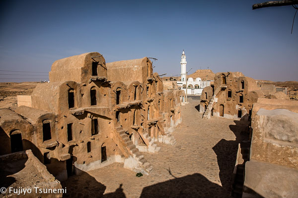 クサールとは何か？チュニジアのクサール　tunisia-kusar-doiret