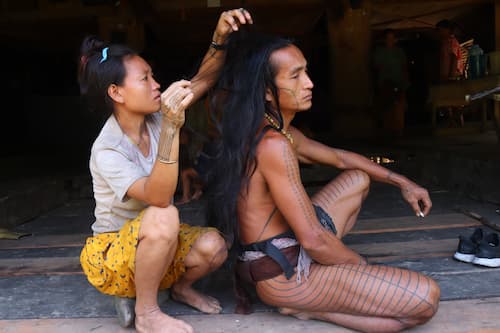 シベルート島メンタワイ族　siberut-mentawai-family