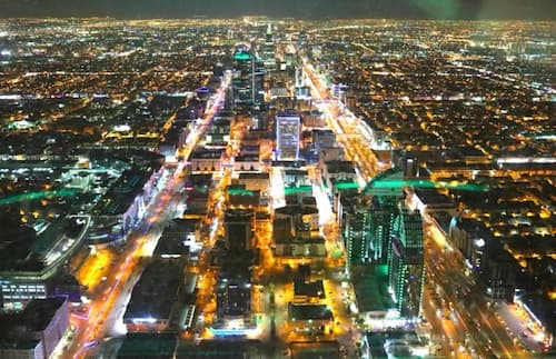 saudi-arabia-riyad サウジアラビアのリヤドの夜景